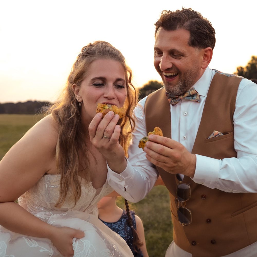 VT_Hochzeiten_und_Events_Annelie._fotografiert_Brautpaar_Aida&Edin_CecksyCakes