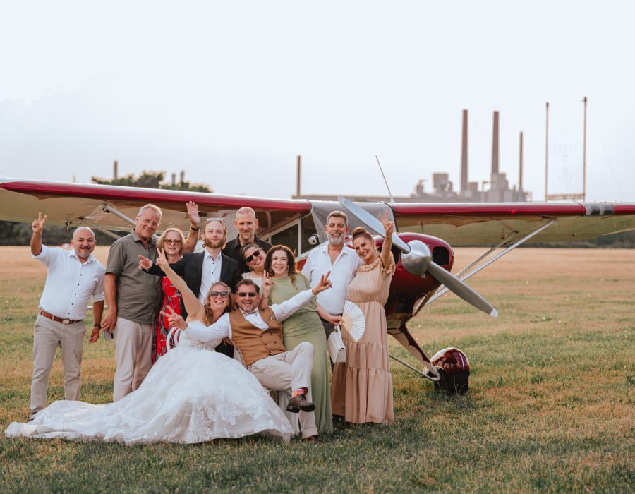 VT_Hochzeiten_und_Events_CharismaEventGmbH_Freezeclicks.jpeg_Gruppenbilder_Freude