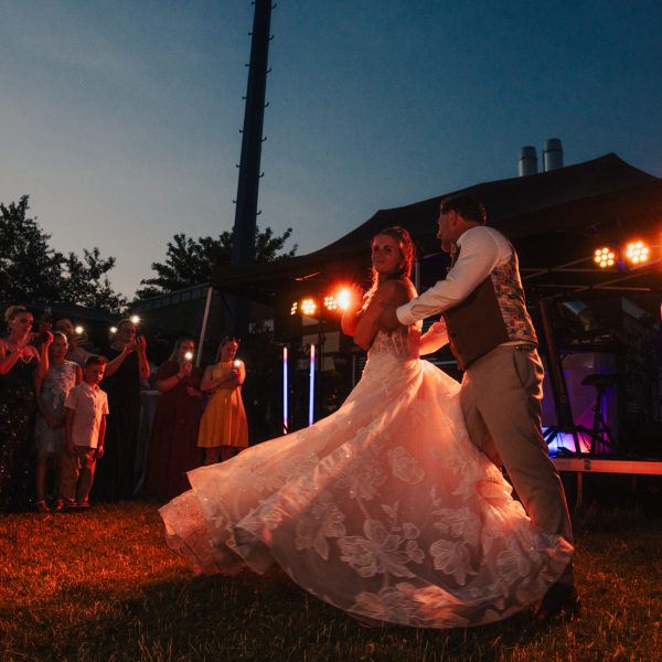 VT_Hochzeiten_und_Events_freezeclicks_Fliegerhütte_HochzeitsParty